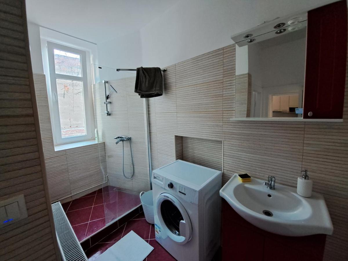 Cozy Apartment In The Heart Of Sibiu Exterior foto